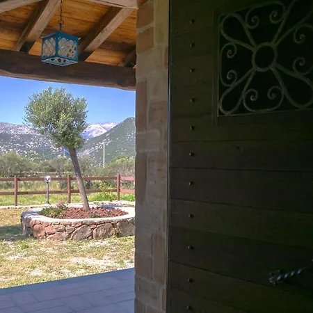 Country Su Monne - *